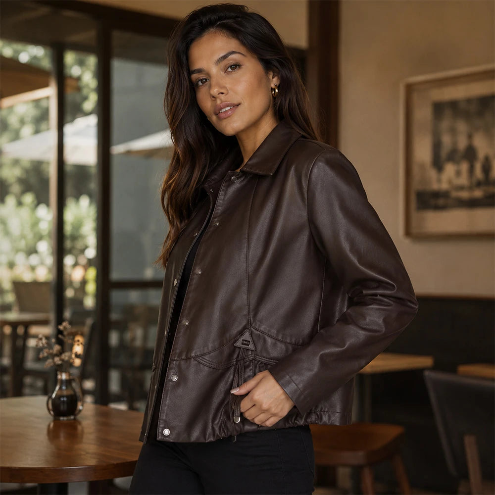 [COMPRÁ 1 Y LLEVÁ 2] Campera Valentina de Cuero Legítimo con Interior Forrado + Neceser Organizador de Regalo