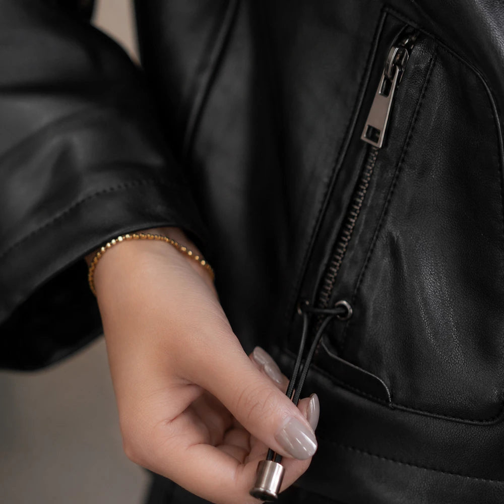 [COMPRÁ 1 Y LLEVÁ 2] Campera Isabella de Cuero Legítimo y Lana con Interior Forrado + Neceser Organizador de Regalo
