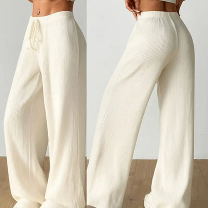 [COMPRÁ 2 Y LLEVÁ 4] Pantalón de Mujer de Tiro Alto en Tela Acanalada con Elastano + Neceser Organizador de Regalo