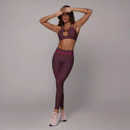 [COMPRÁ 1 Y LLEVÁ 3] Calza Levanta Cola con Costura Modeladora y Elastano + Neceser Organizador de Regalo